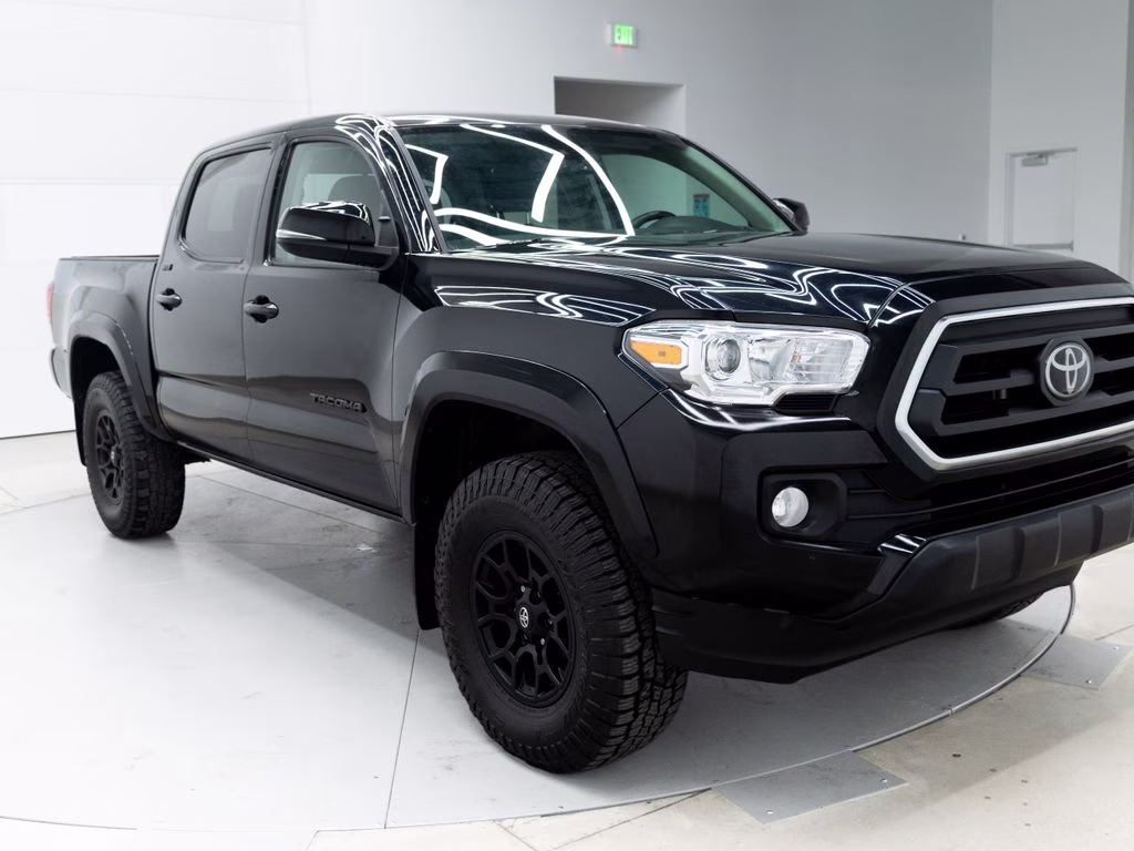 2022 Midnight Black Metallic Toyota Tacoma SR5 4X4 Truck