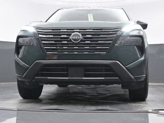 2026 Obsidian Green Nissan Rogue Dark Armor FWD SUV