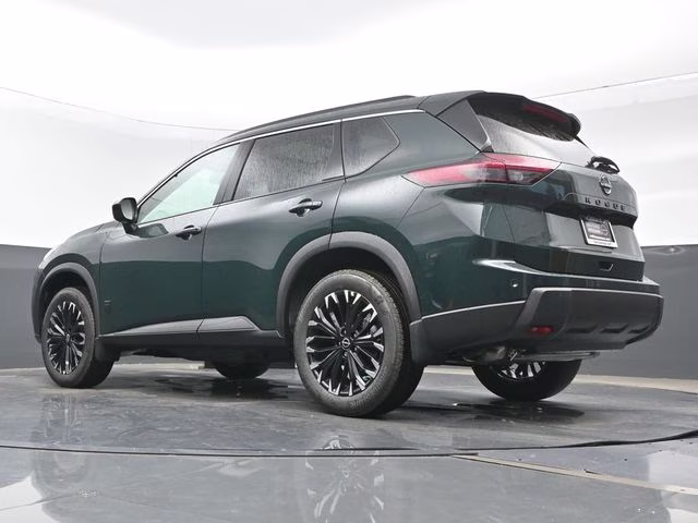 2026 Obsidian Green Nissan Rogue Dark Armor FWD SUV