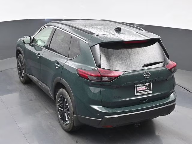 2026 Obsidian Green Nissan Rogue Dark Armor FWD SUV