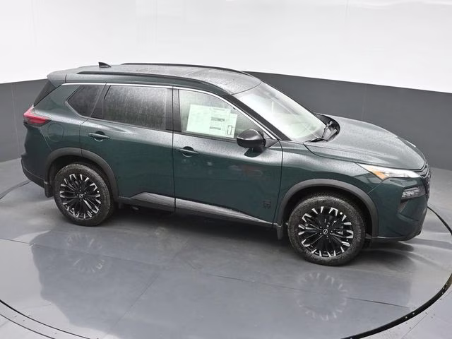 2026 Obsidian Green Nissan Rogue Dark Armor FWD SUV