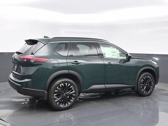 2026 Obsidian Green Nissan Rogue Dark Armor FWD SUV