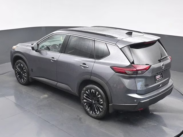 2026 Gun Metallic Nissan Rogue Dark Armor FWD SUV