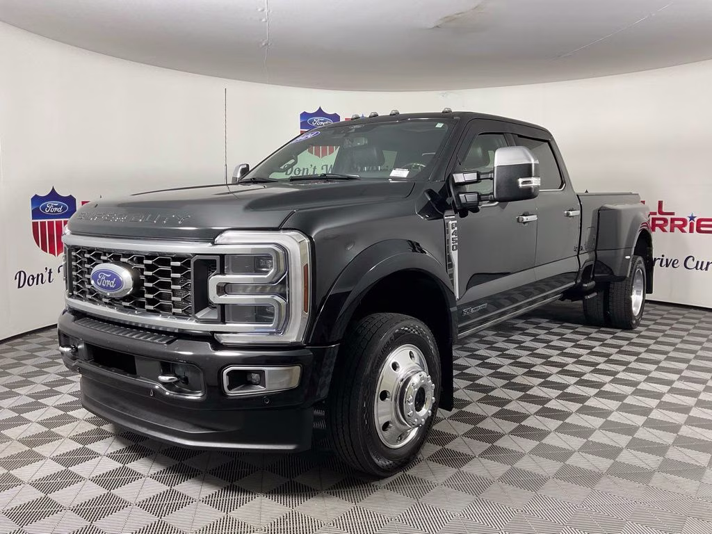 2024 Black Metallic Ford Super Duty F-450 DRW Platinum 4X4 Truck