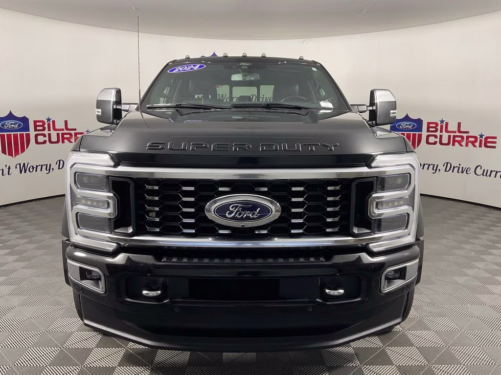 2024 Black Metallic Ford Super Duty F-450 DRW Platinum 4X4 Truck