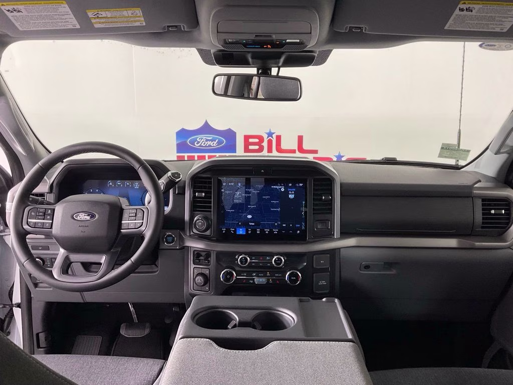 2026 Oxford White Ford F-150 XLT 4X4 Truck
