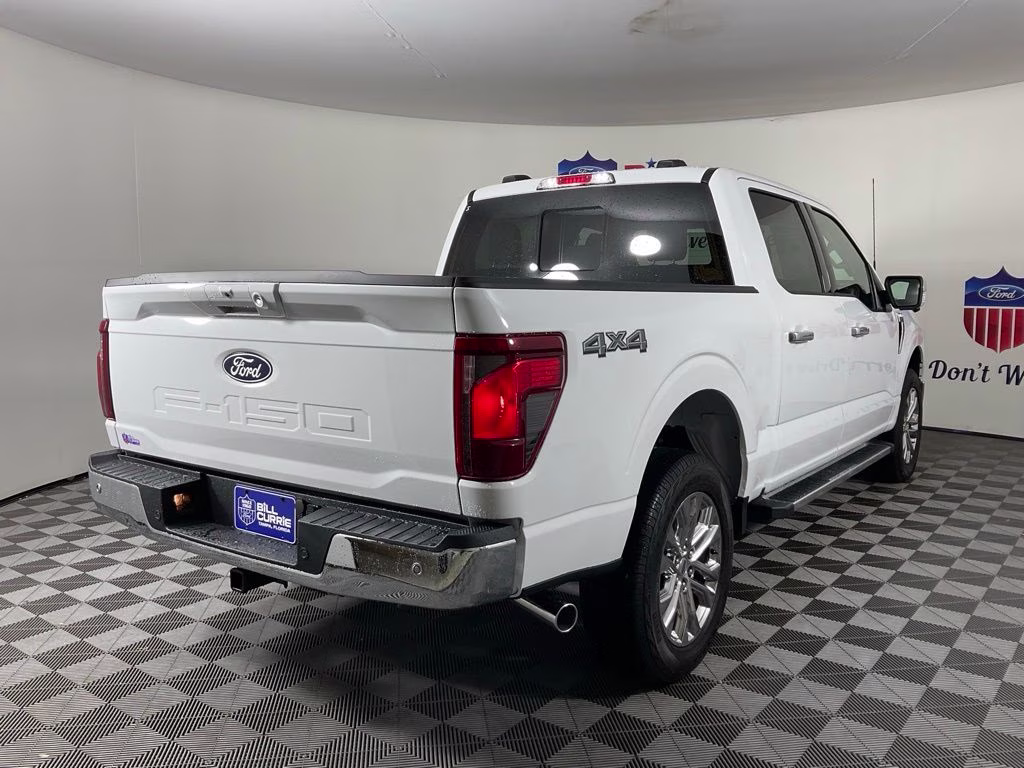 2026 Oxford White Ford F-150 XLT 4X4 Truck