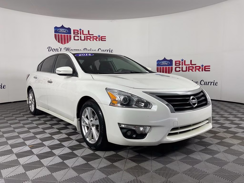 2014 Nissan Altima's photo