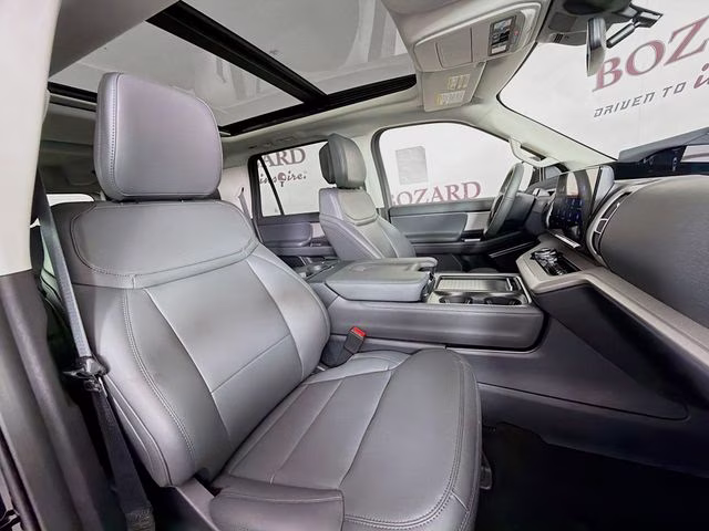 2027 Agate Black Metallic Ford Expedition Max Active RWD SUV