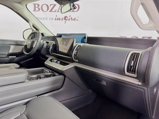 2027 Agate Black Metallic Ford Expedition Max Active RWD SUV