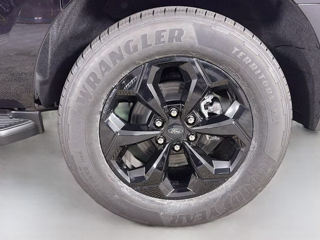 2027 Agate Black Metallic Ford Expedition Max Active RWD SUV