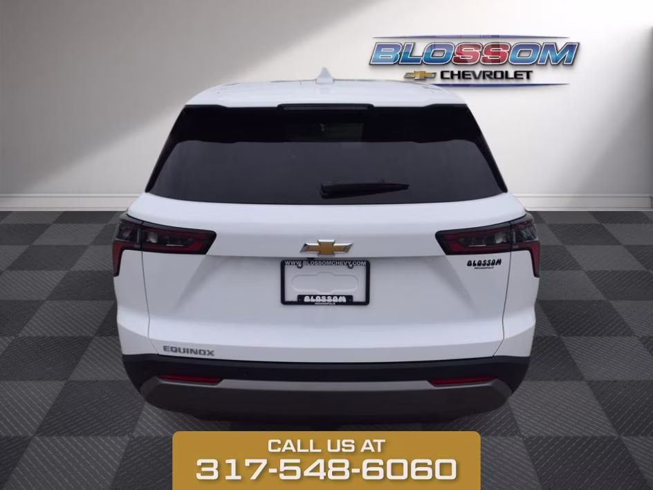 2026 Summit White Chevrolet Equinox LT FWD SUV