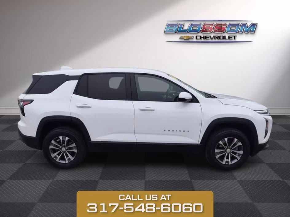 2026 Summit White Chevrolet Equinox LT FWD SUV