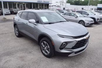 2025 Sterling Gray Metallic Chevrolet Blazer LT FWD SUV