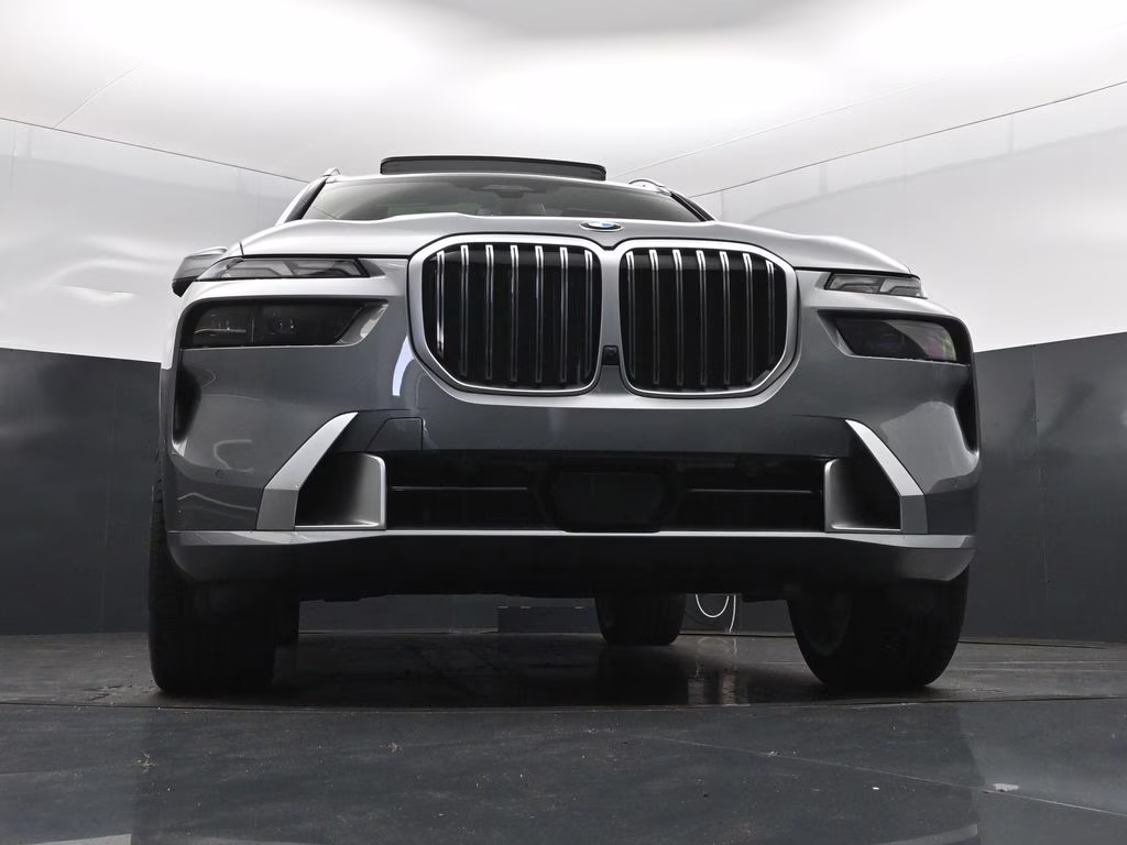 2027 Skyscraper Grey Metallic BMW X7 xDrive40i AWD SUV