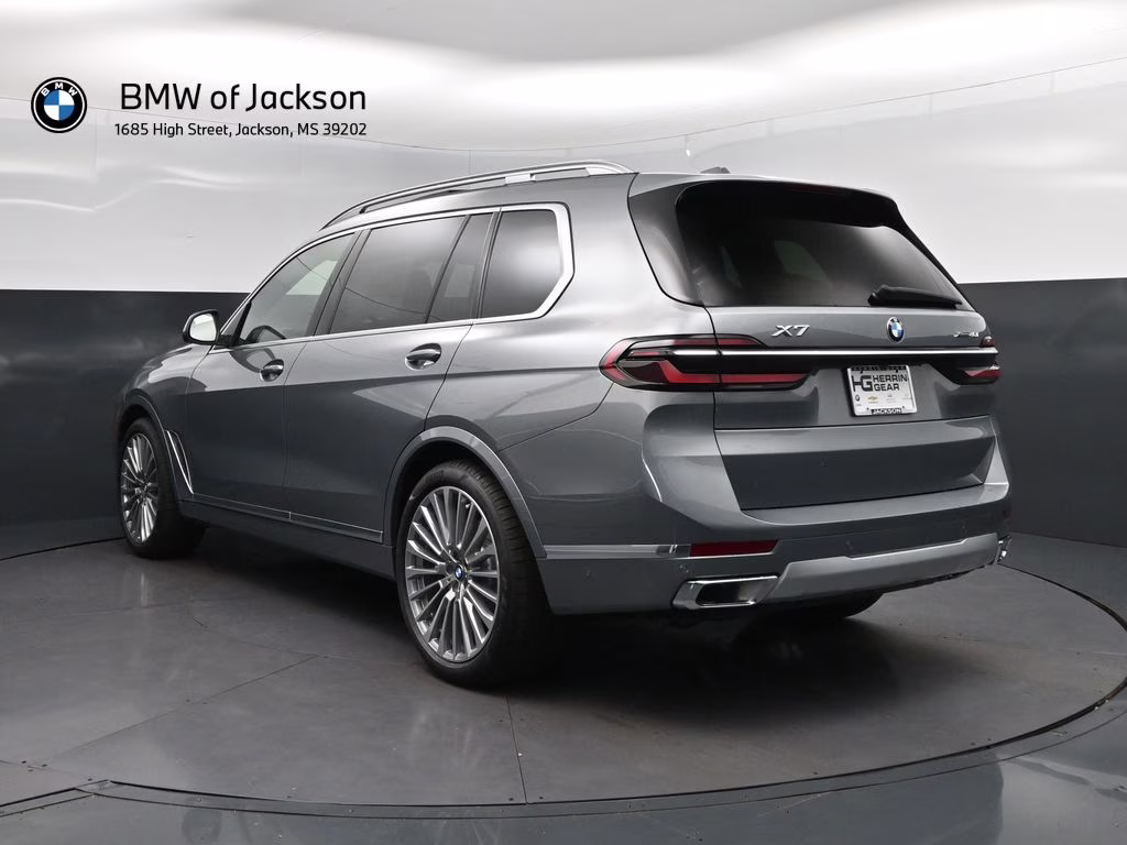 2027 Skyscraper Grey Metallic BMW X7 xDrive40i AWD SUV