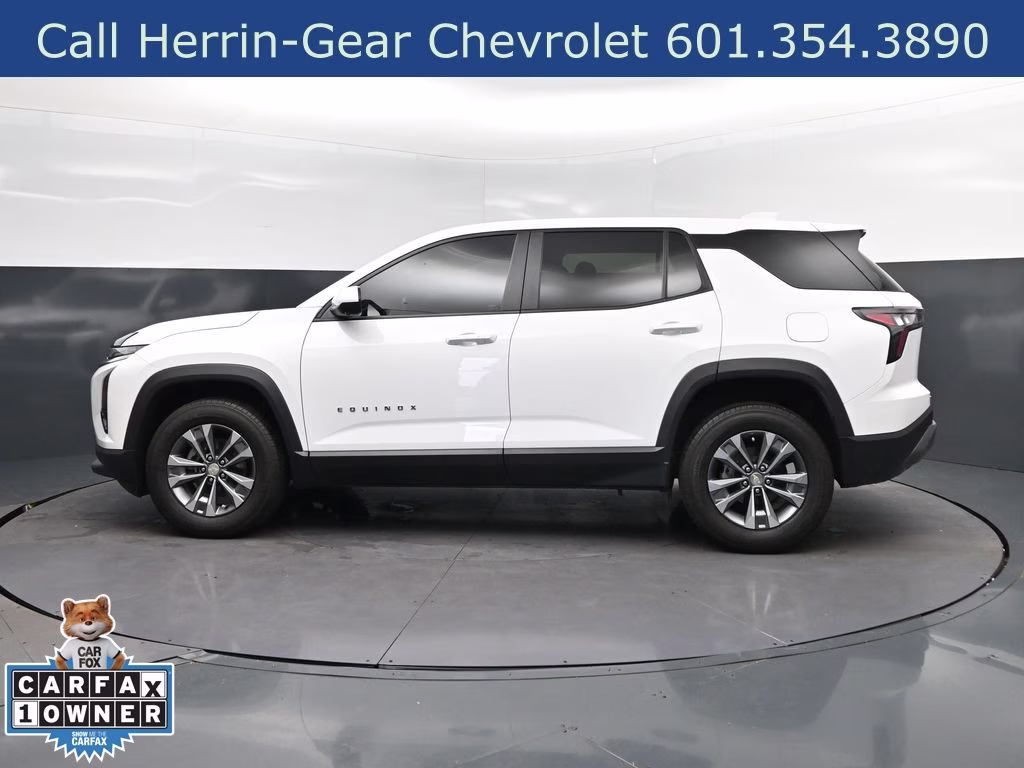 2025 Summit White Chevrolet Equinox LT FWD SUV