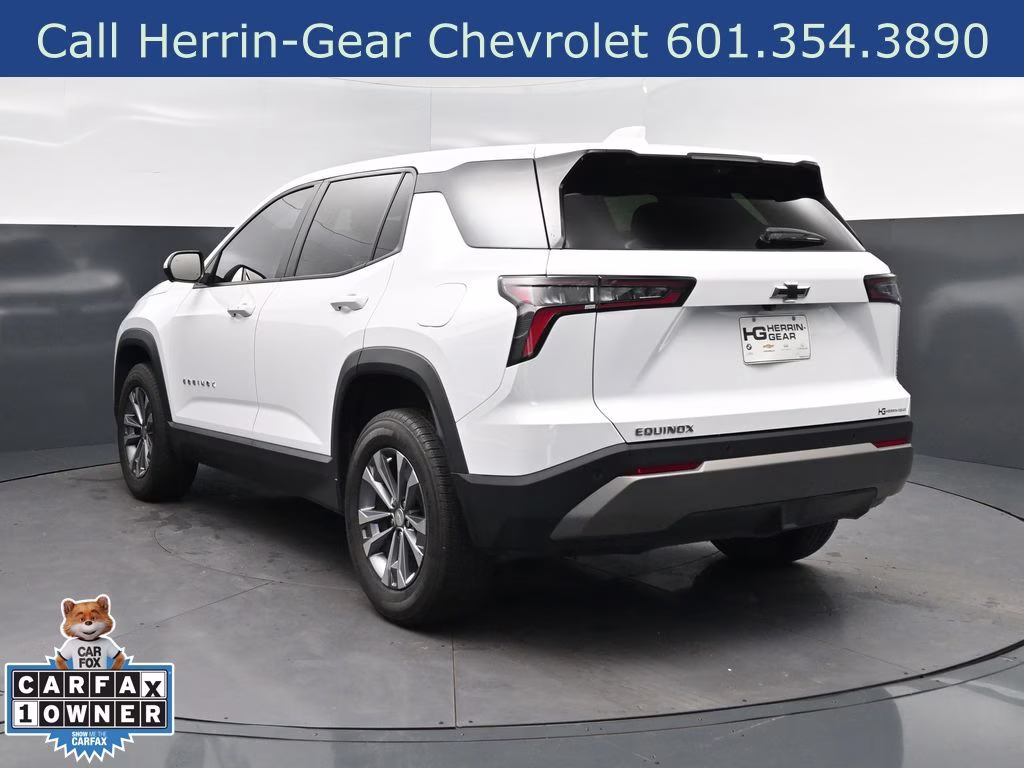 2025 Summit White Chevrolet Equinox LT FWD SUV