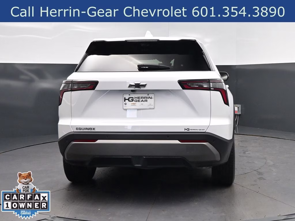 2025 Summit White Chevrolet Equinox LT FWD SUV