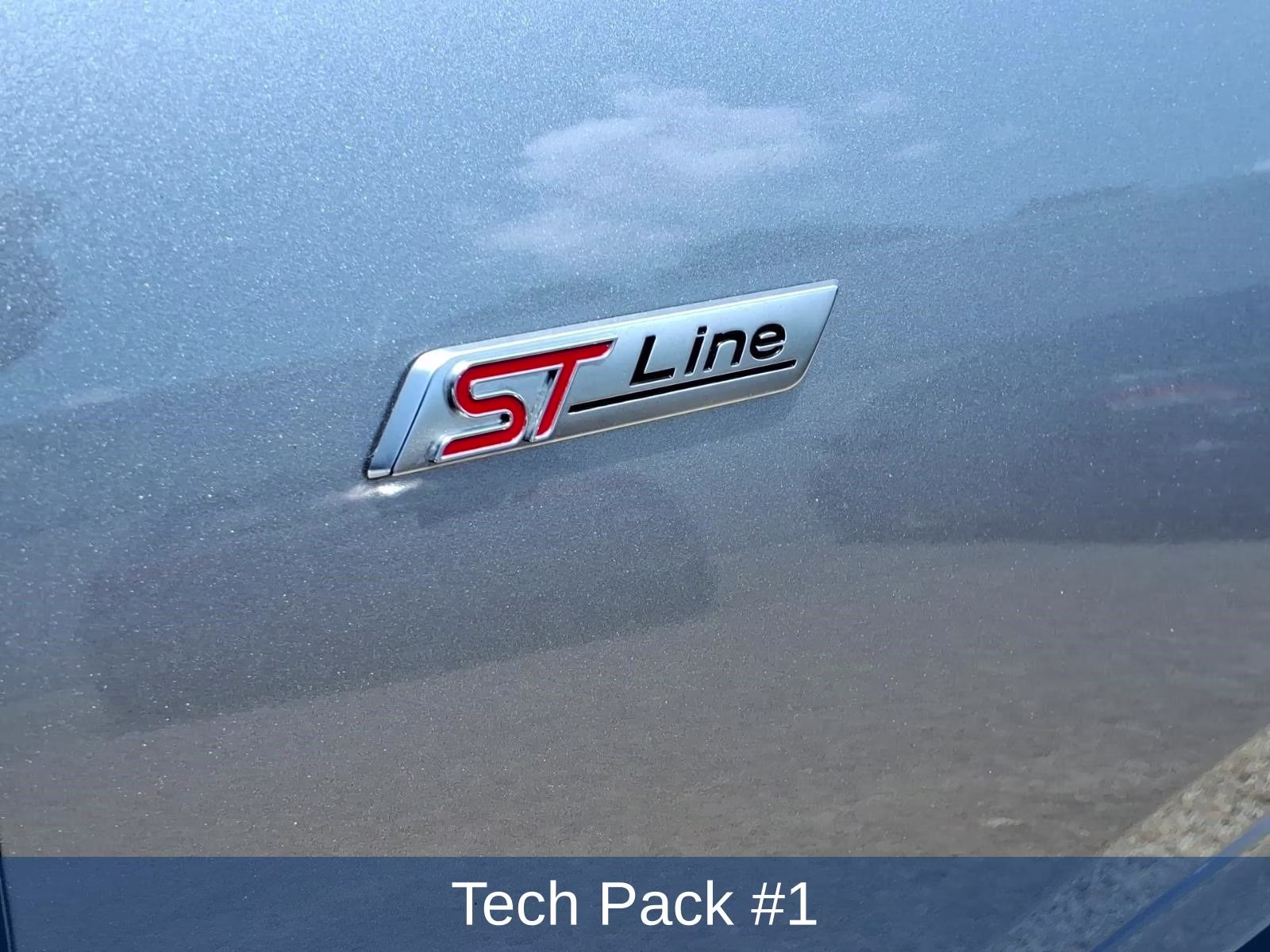 2024 Silver Metallic Ford Escape ST-Line FWD SUV