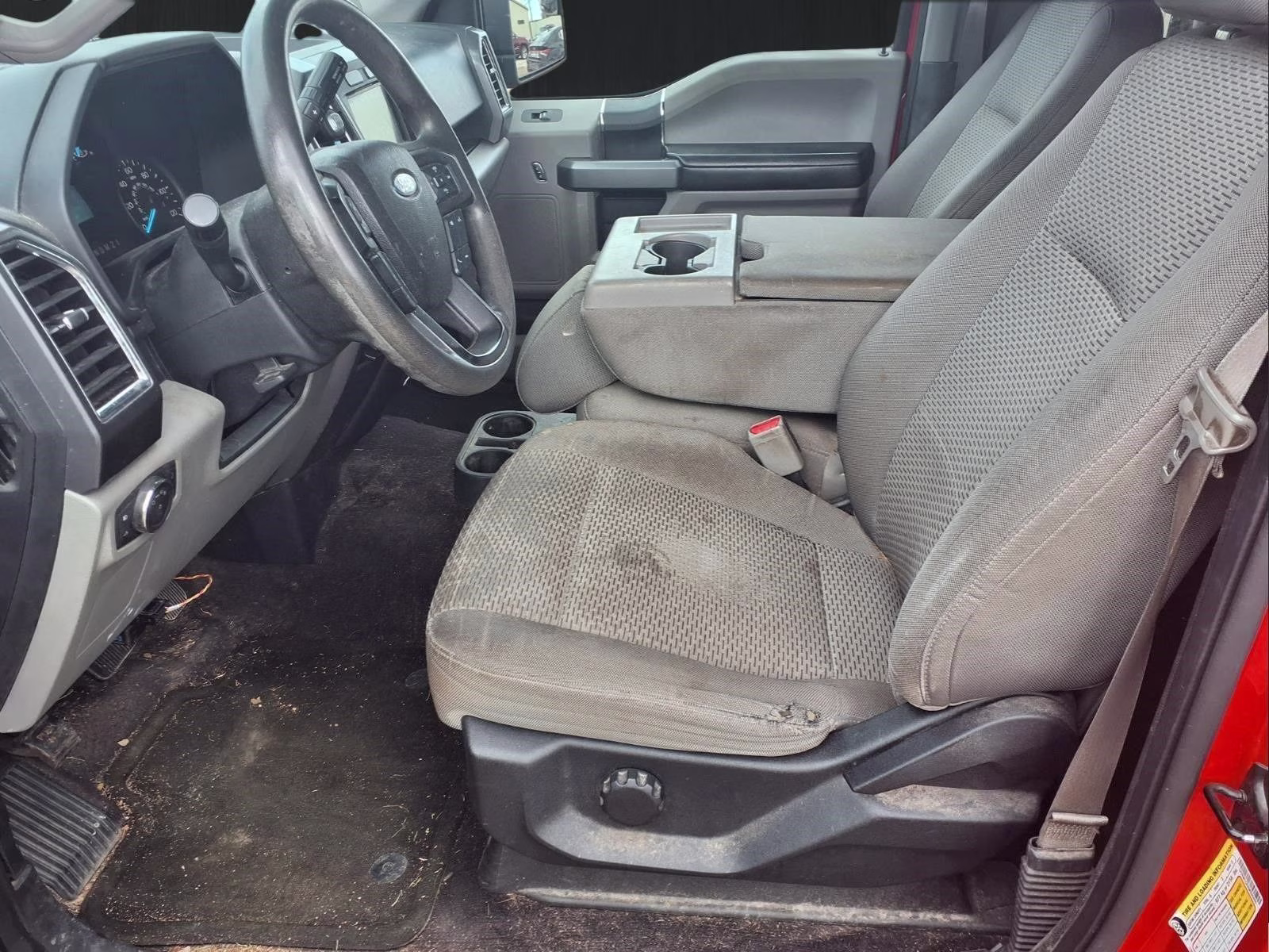 2016 Race Red Ford F-150 XLT RWD Truck