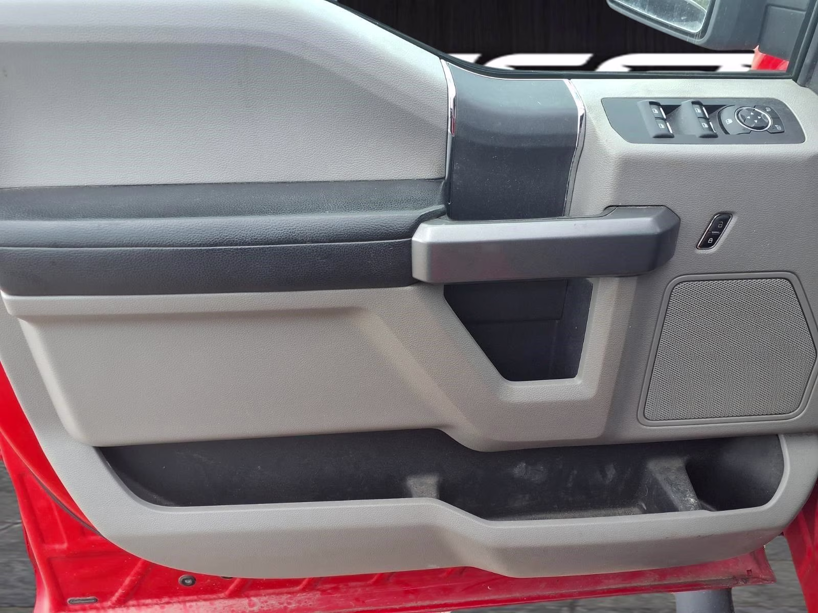 2016 Race Red Ford F-150 XLT RWD Truck