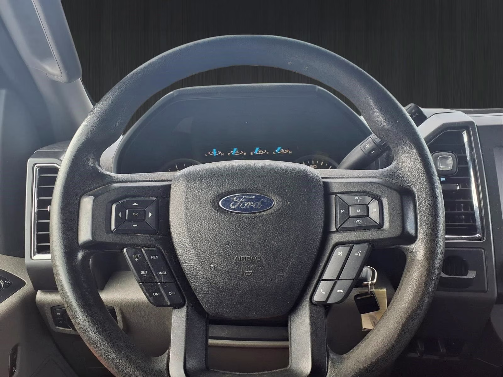 2016 Race Red Ford F-150 XLT RWD Truck