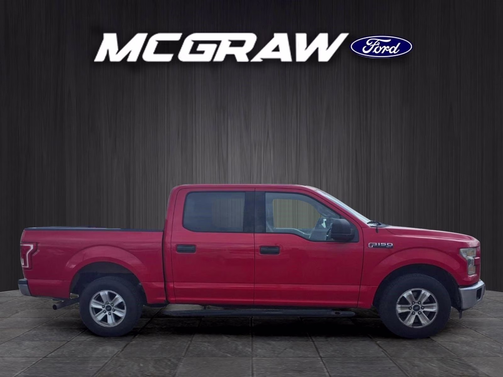 2016 Race Red Ford F-150 XLT RWD Truck
