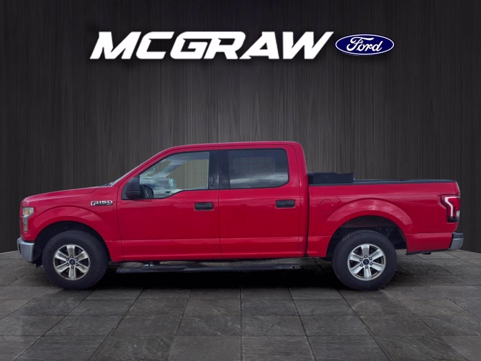 2016 Race Red Ford F-150 XLT RWD Truck