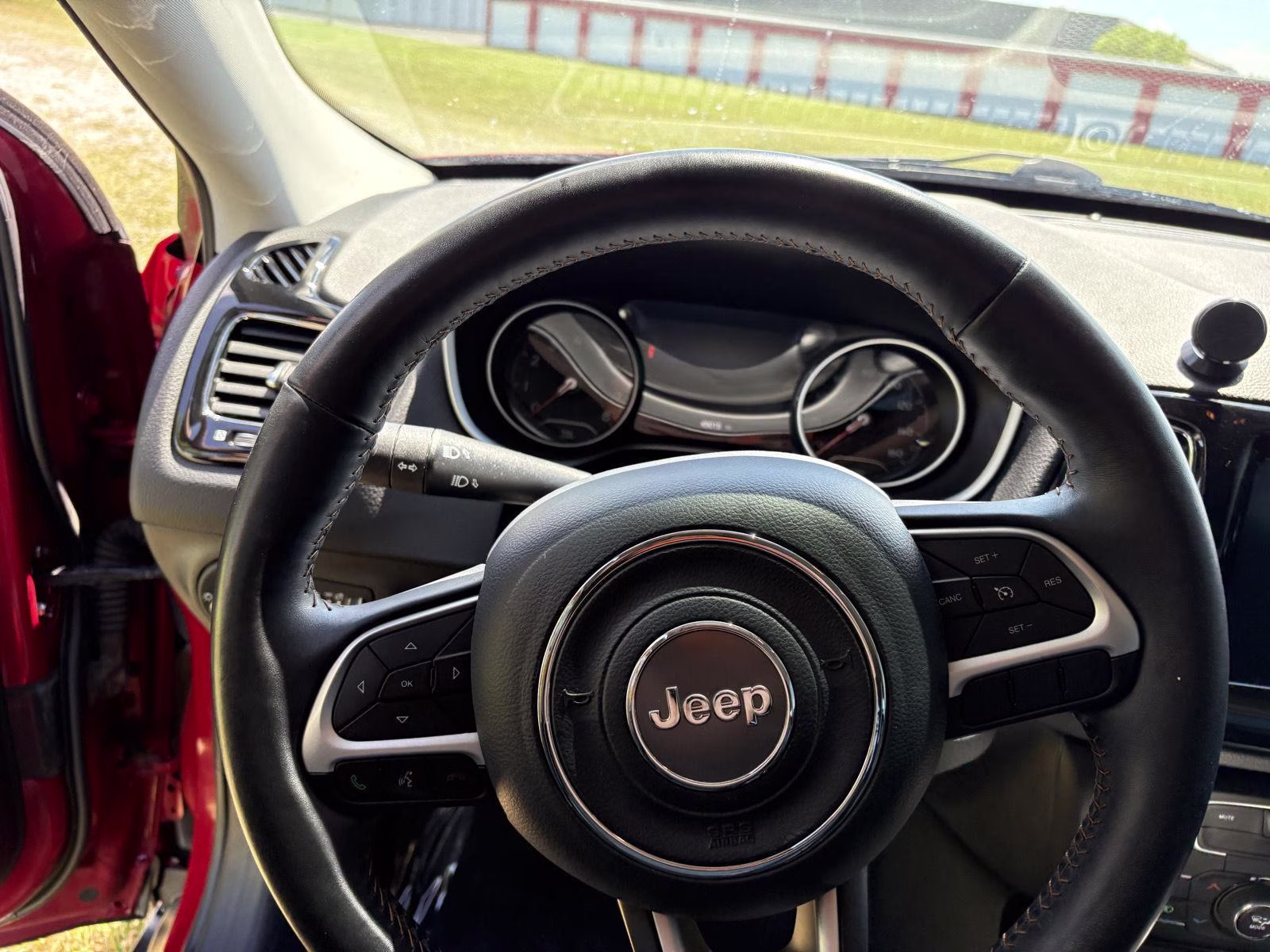2019 Redline Pearlcoat Jeep Compass Limited 4X4 SUV