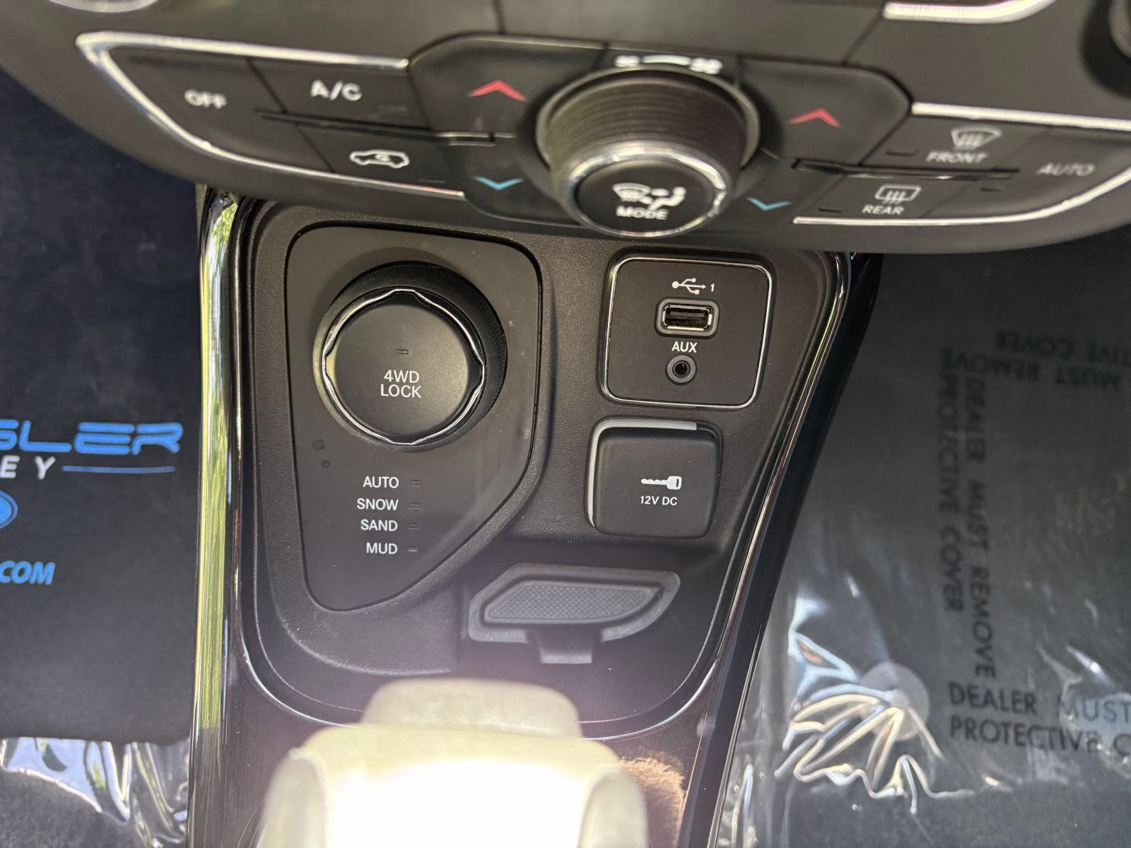 2019 Redline Pearlcoat Jeep Compass Limited 4X4 SUV