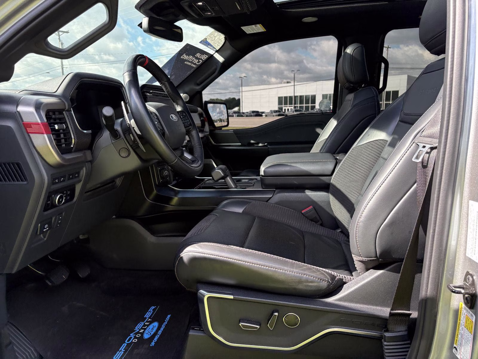 2023 Iconic Silver Ford F-150 Raptor 4X4 Truck