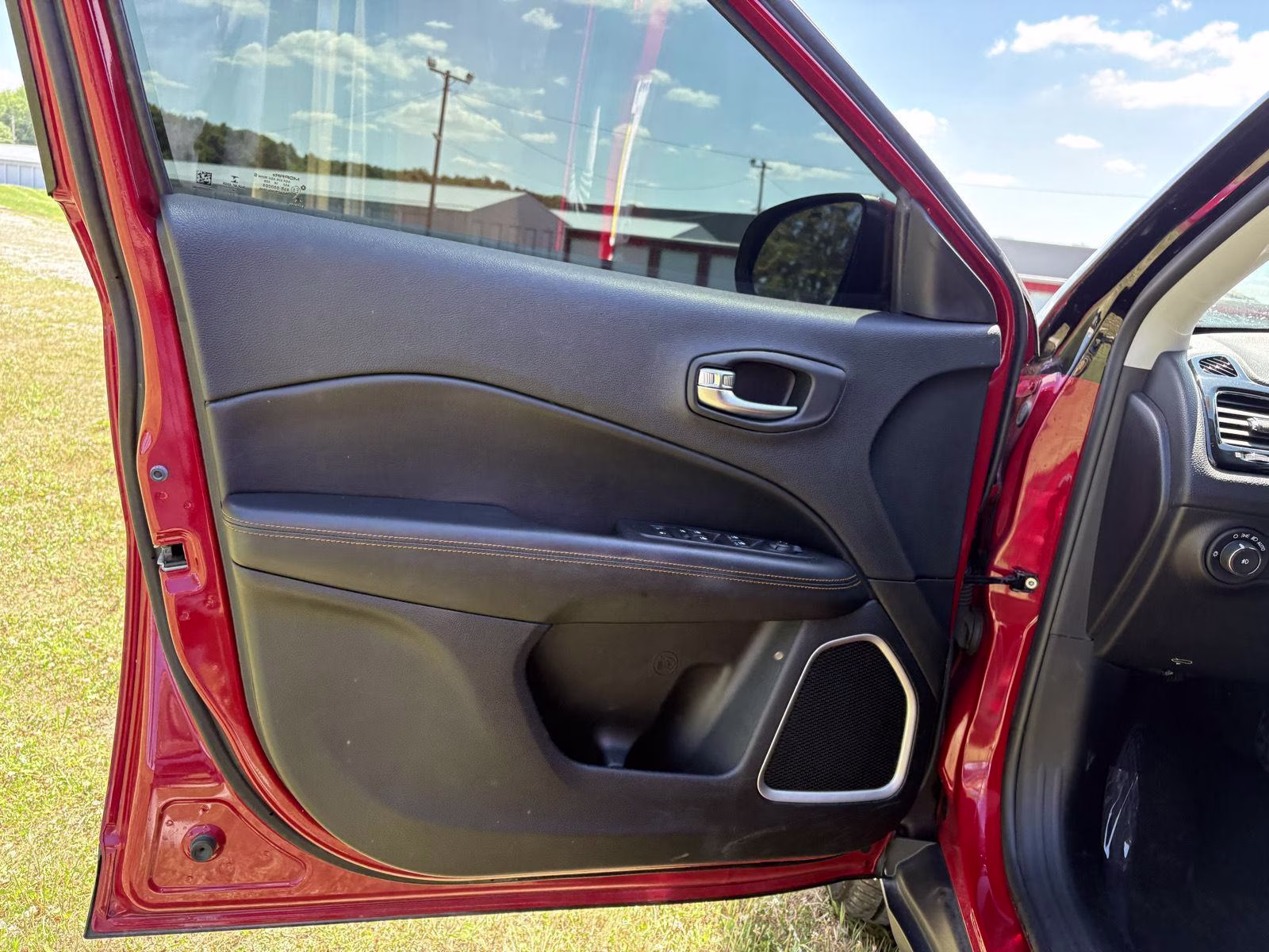 2019 Redline Pearlcoat Jeep Compass Limited 4X4 SUV