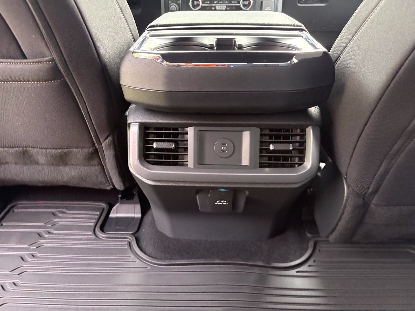 2026 Oxford White Ford F-150 XLT 4X4 Truck
