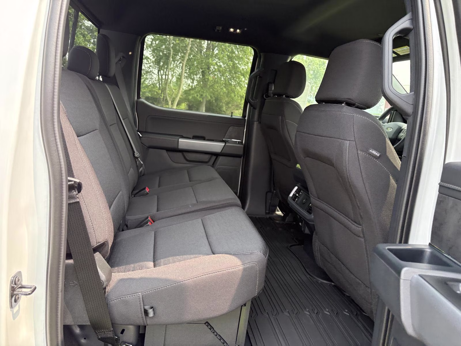2026 Oxford White Ford F-150 XLT 4X4 Truck