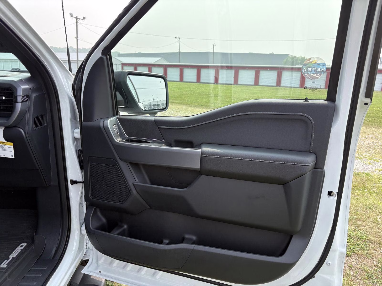 2026 Oxford White Ford F-150 XLT 4X4 Truck