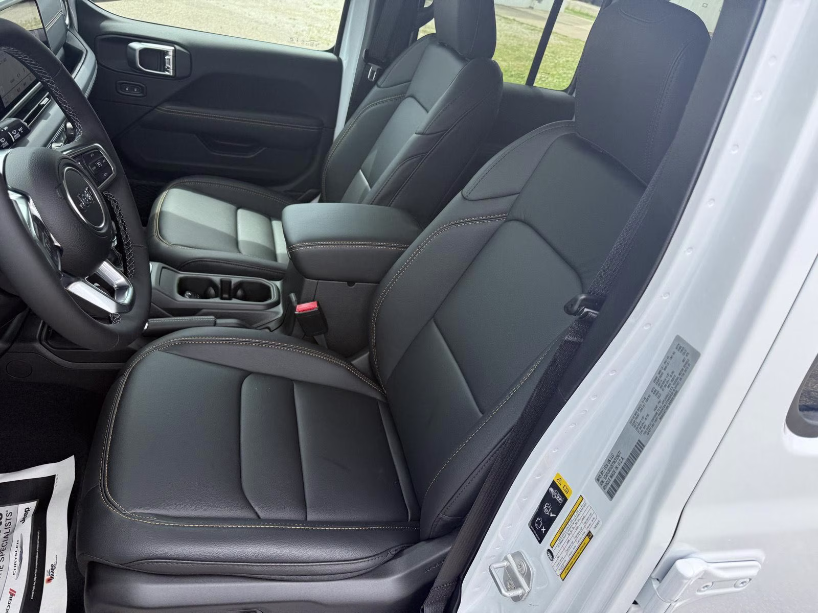 2026 Bright White Clearcoat Jeep Wrangler Sahara 4X4 4-door