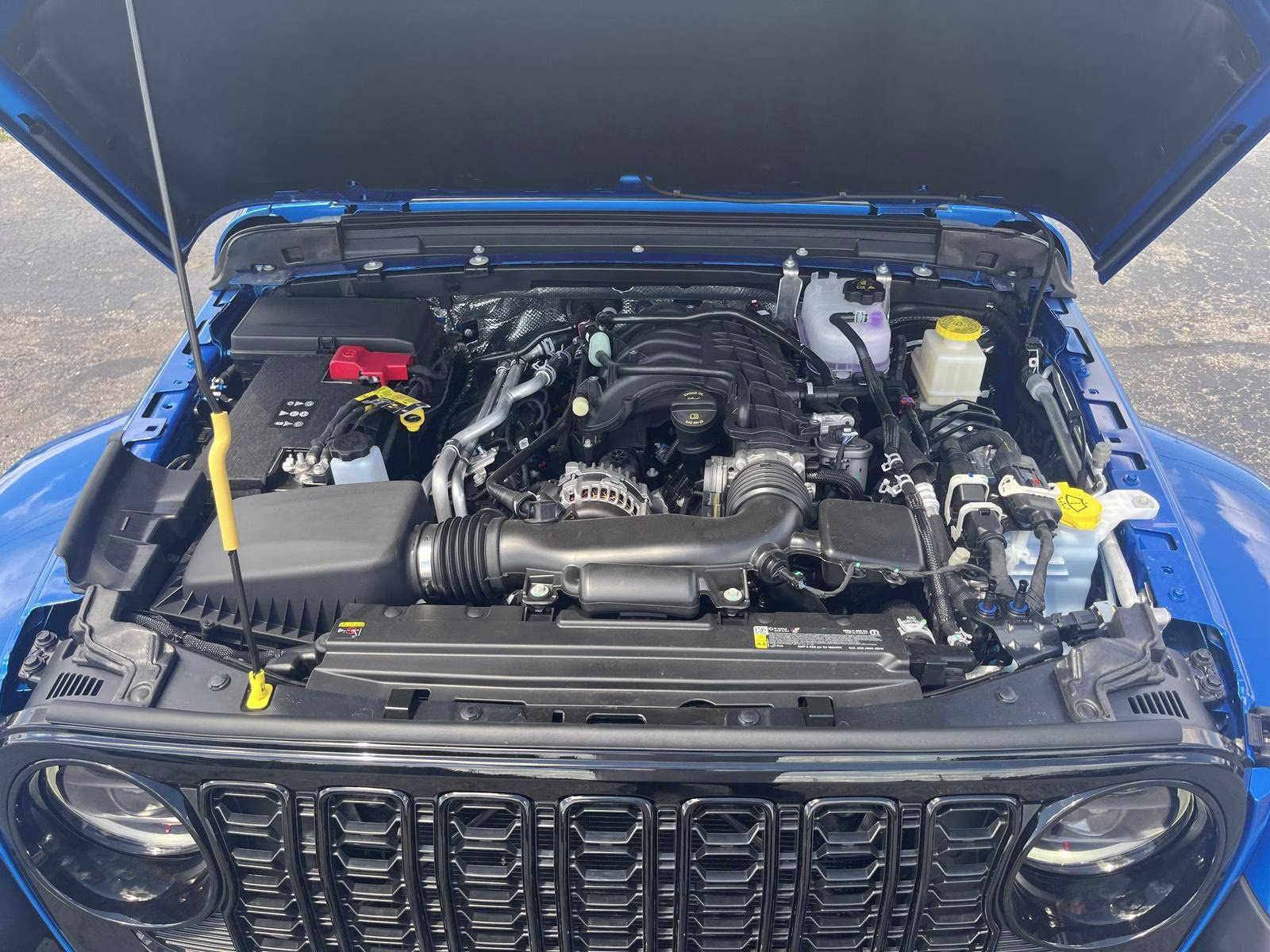 2026 Hydro Blue Pearlcoat Jeep Gladiator Willys 4X4 Truck