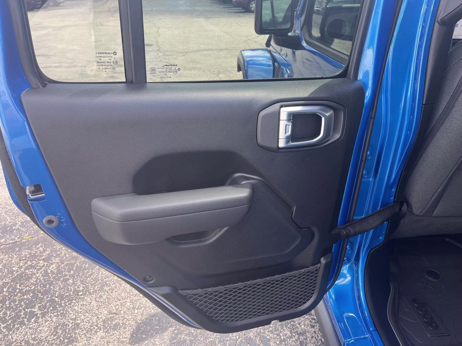 2026 Hydro Blue Pearlcoat Jeep Gladiator Willys 4X4 Truck