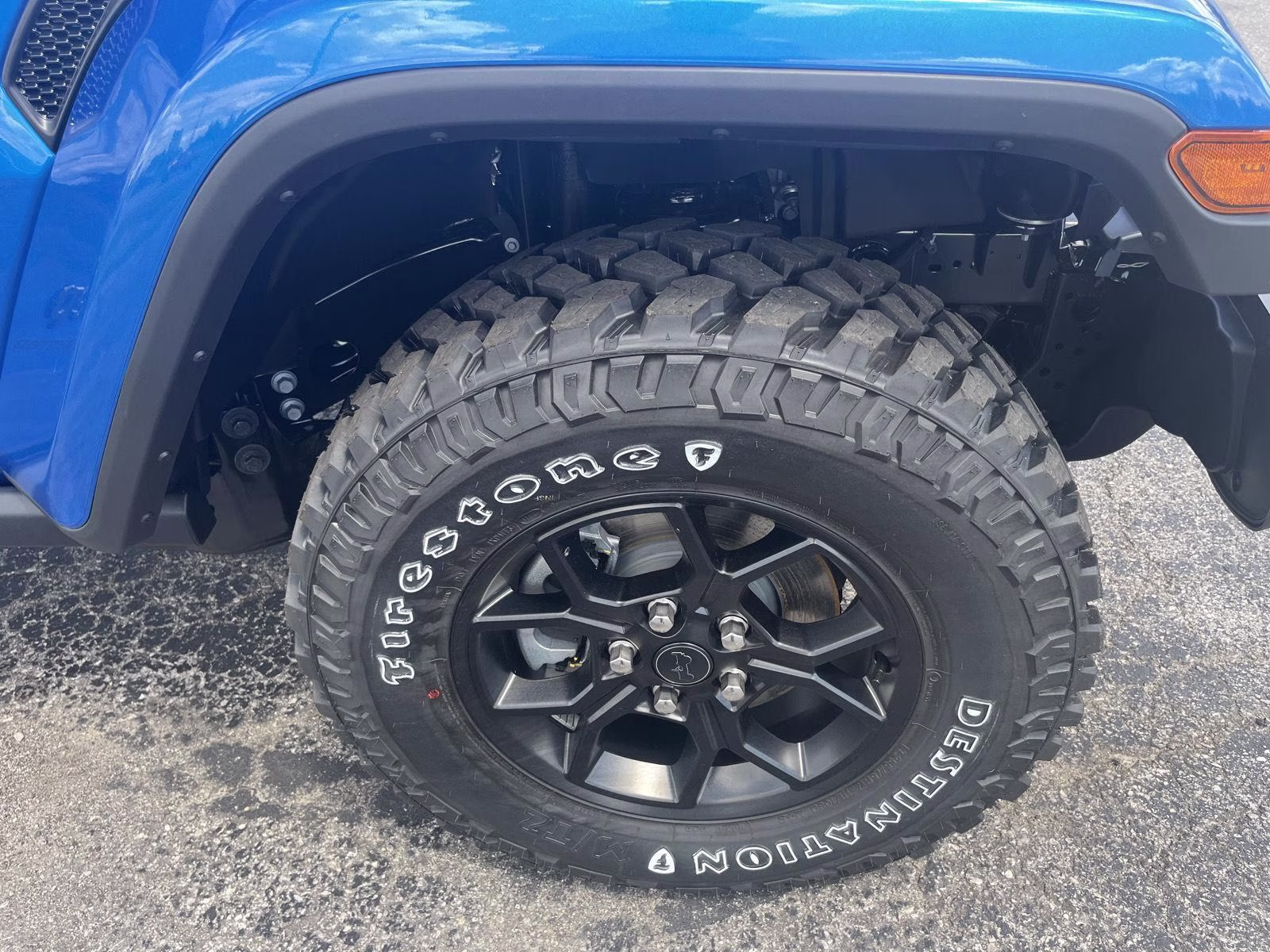 2026 Hydro Blue Pearlcoat Jeep Gladiator Willys 4X4 Truck