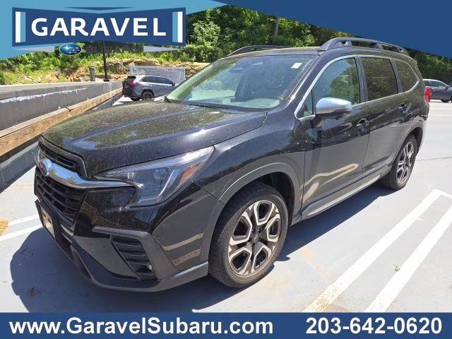 2023 Crystal Black Silica Subaru Ascent Limited AWD SUV