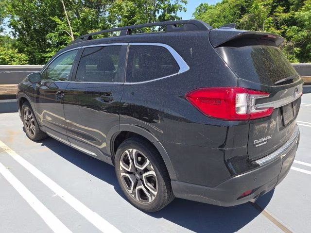 2023 Crystal Black Silica Subaru Ascent Limited AWD SUV