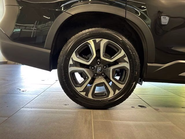 2023 Crystal Black Silica Subaru Ascent Limited AWD SUV