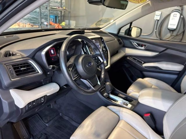 2023 Crystal Black Silica Subaru Ascent Limited AWD SUV