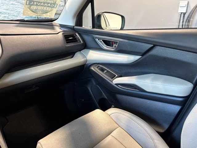 2023 Crystal Black Silica Subaru Ascent Limited AWD SUV