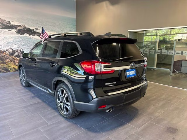 2023 Crystal Black Silica Subaru Ascent Limited AWD SUV