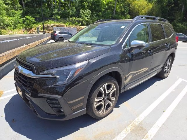 2023 Crystal Black Silica Subaru Ascent Limited AWD SUV