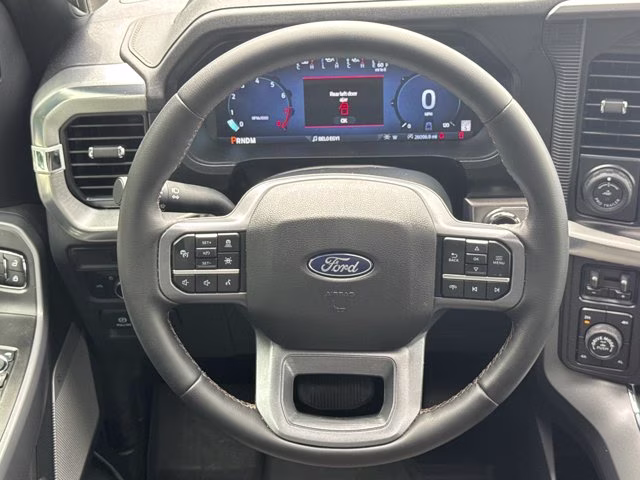 2025 White Metallic Ford F-150 LARIAT 4X4 Truck