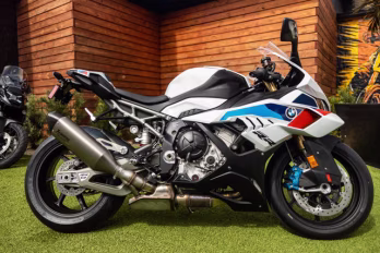 2026 BMW S 1000 RR