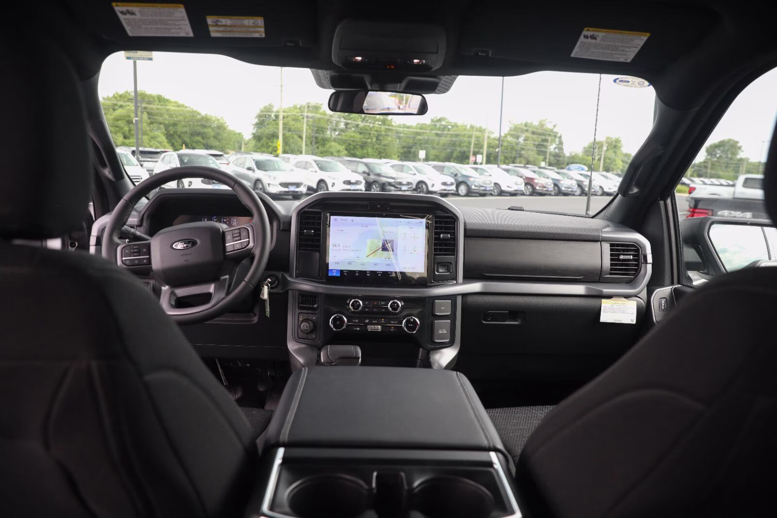 2026 Oxford White Ford F-150 XLT 4X4 Truck
